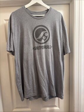 Shoyoroll Men’s Gray Short Sleeve Logo Tee